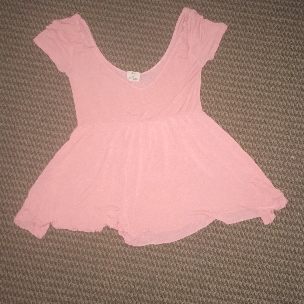 Low cut float shirt